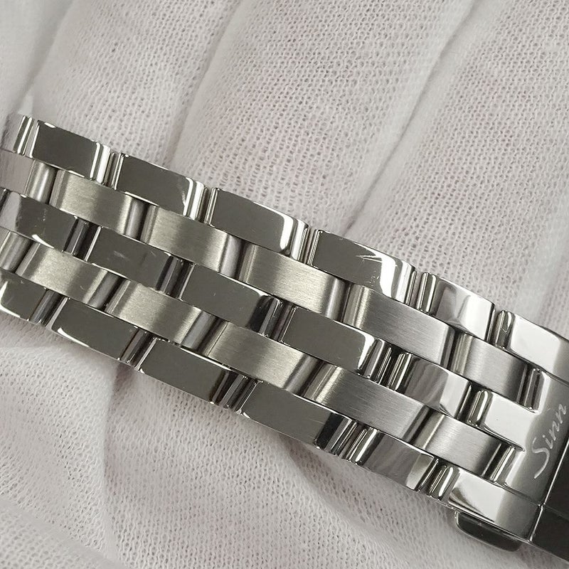 ジン 104 104.ST.SA Sinn 腕時計 白文字盤