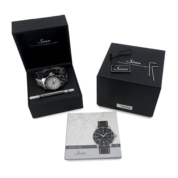 ジン 104 104.ST.SA Sinn 腕時計 白文字盤