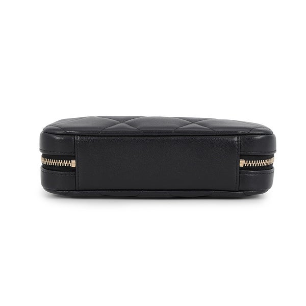 シャネル チェーンショルダーバッグ CHANEL19 ココマーク ラムスキン AP2728 CHANEL バッグ 黒