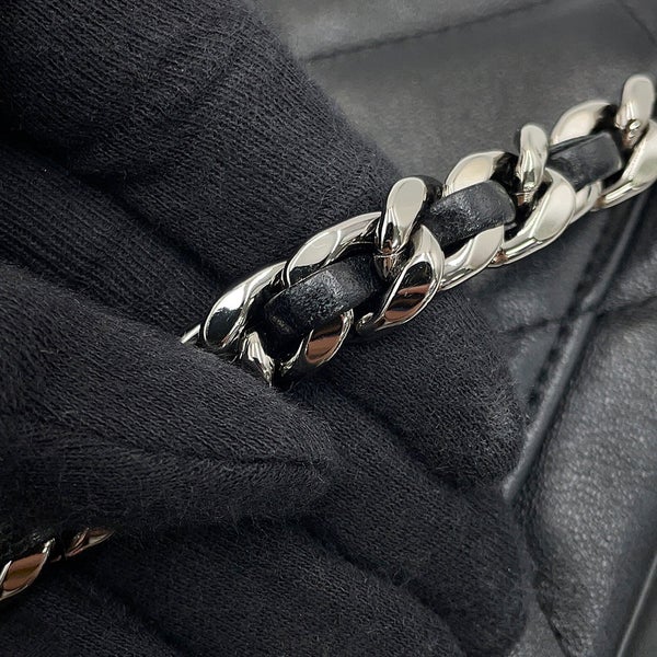 シャネル チェーンショルダーバッグ CHANEL19 ココマーク ラムスキン AP2728 CHANEL バッグ 黒