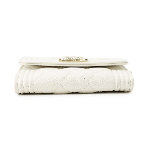 シャネル チェーンウォレット ボーイシャネル マトラッセ ココマーク ミニ キャビアスキン AP2206 CHANEL 財布 白