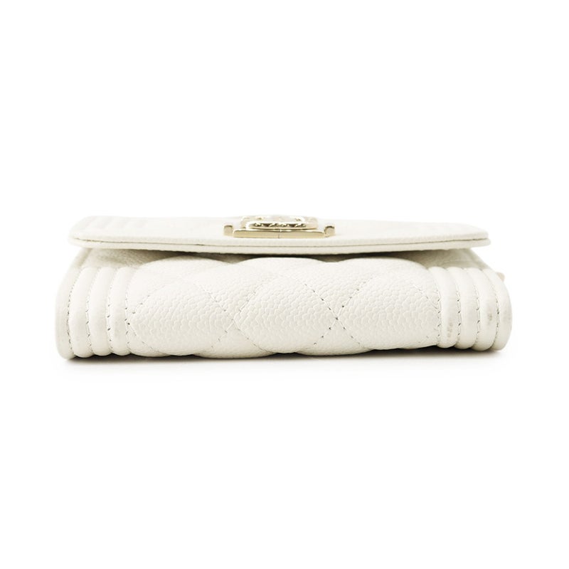 シャネル チェーンウォレット ボーイシャネル マトラッセ ココマーク ミニ キャビアスキン AP2206 CHANEL 財布 白