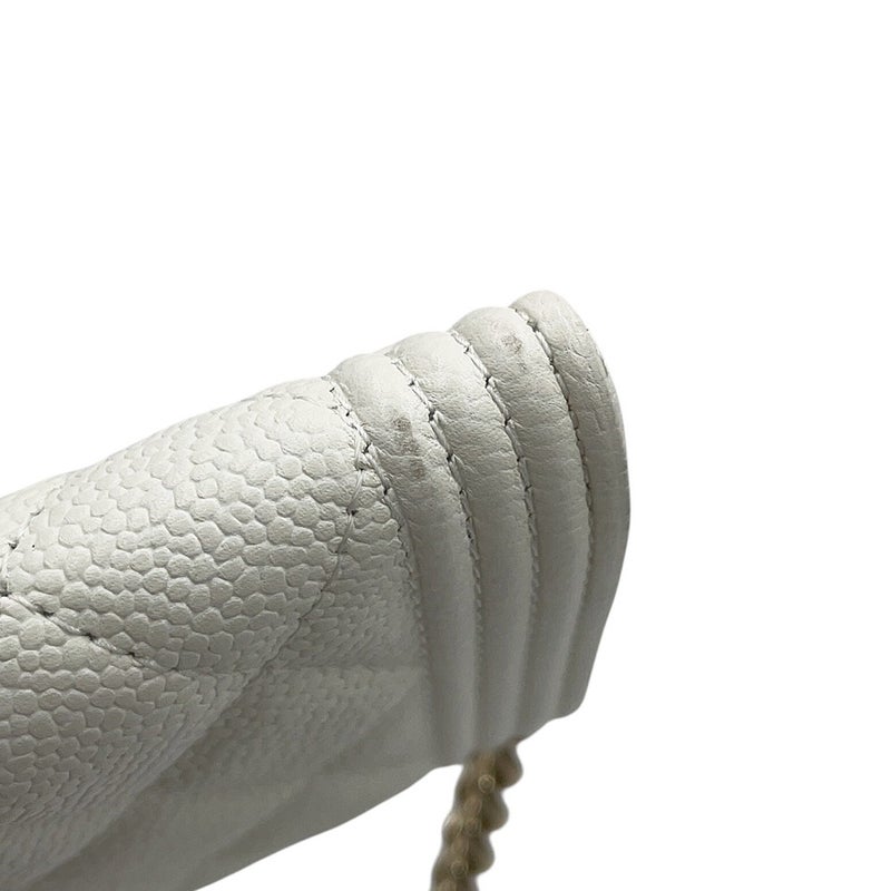 シャネル チェーンウォレット ボーイシャネル マトラッセ ココマーク ミニ キャビアスキン AP2206 CHANEL 財布 白