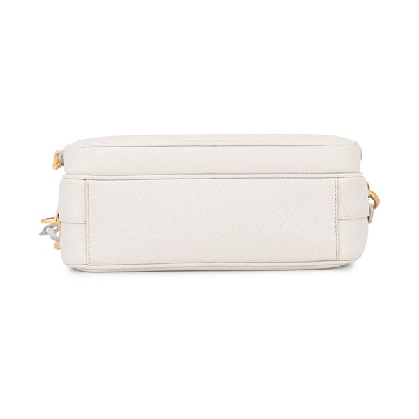 プラダ ショルダーバッグ サフィアーノレザー トライアングルロゴ カメラバッグ BT1010 PRADA バッグ 白