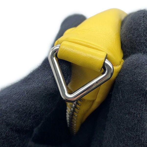 プラダ クラッチバッグ トライアングル レザー 2NE054 PRADA バッグ