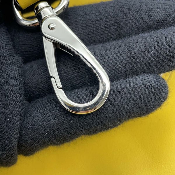 プラダ クラッチバッグ トライアングル レザー 2NE054 PRADA バッグ