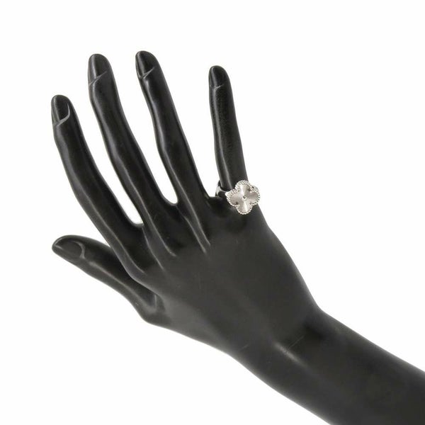 ヴァンクリーフ&アーペル リング ヴィンテージ アルハンブラ リング ギヨシェ K18WG リングサイズ47 VCARP9XI47 指輪