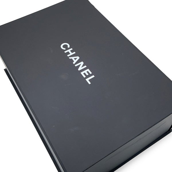 シャネル ハンドバッグ CHANEL22 ミニ パンチング ココマーク シャイニーカーフレザー AS3980 CHANEL 2way 白