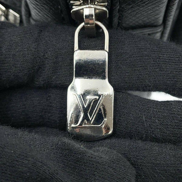 ルイヴィトン ボディバッグ モノグラム・エクリプス タイガ バムバッグ・アウトドア M30245 ブラック 黒 タイガラマ