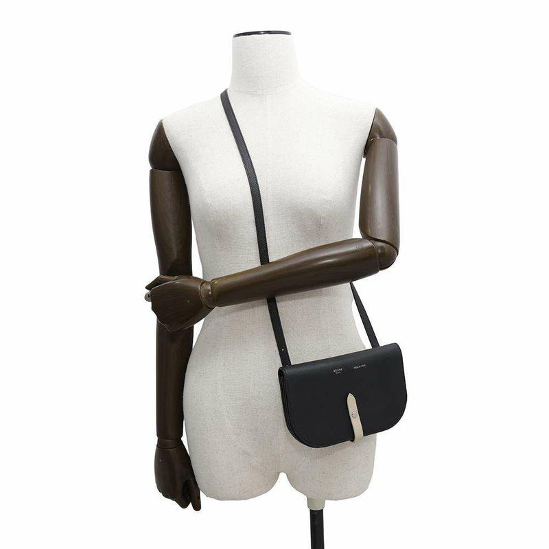 セリーヌ ショルダーウォレット クラッチオン レザー CELINE 長財布 黒