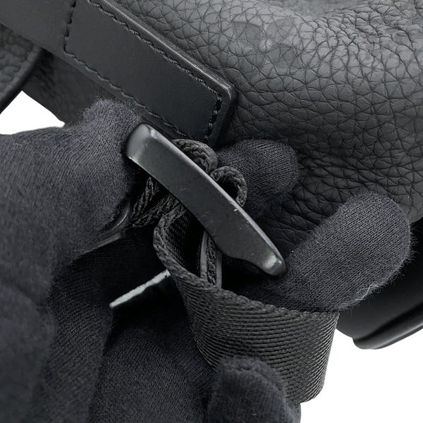 ルイヴィトン リュック モノグラム・トリヨン クリストファーPM M20899 LOUIS VUITTON バッグ バックパック ブラック 黒