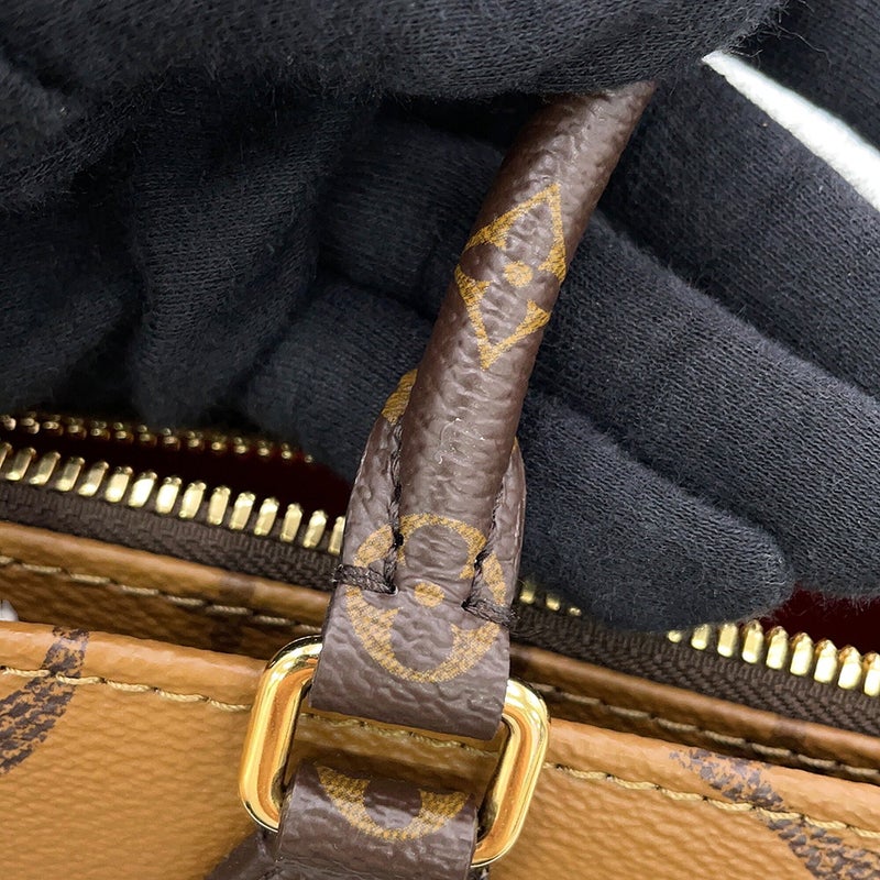 ルイヴィトン ハンドバッグ モノグラム・リバース/モノグラム・ジャイアント オンザゴー EW チェーン M14236 LOUIS VUITTON