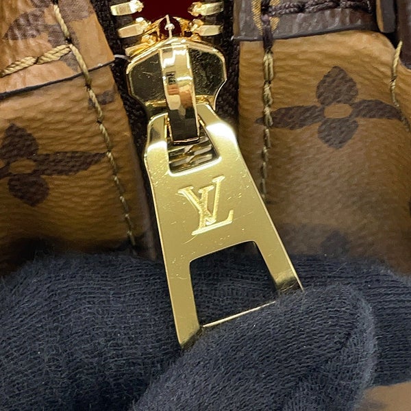 ルイヴィトン ハンドバッグ モノグラム・リバース/モノグラム・ジャイアント オンザゴー EW チェーン M14236 LOUIS VUITTON