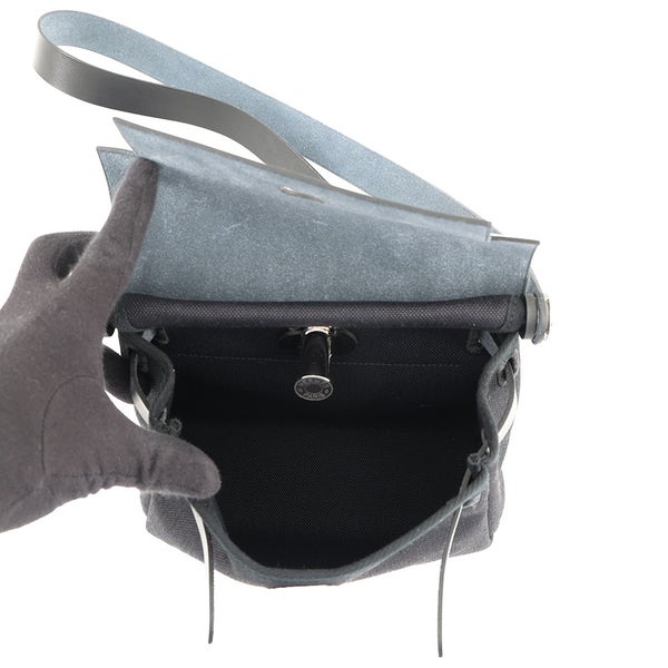 エルメス ショルダーバッグ エールバッグジップ ミニ ブラック/シルバー金具 トワルアッシュ/ヴァッシュハンター G刻印 HERMES 黒