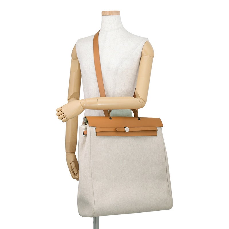 エルメス ショルダーバッグ エールバッグMM エクリュ/ナチュラル/シルバー金具 トワルアッシュ/ヴァッシュハンター □D刻印 HERMES