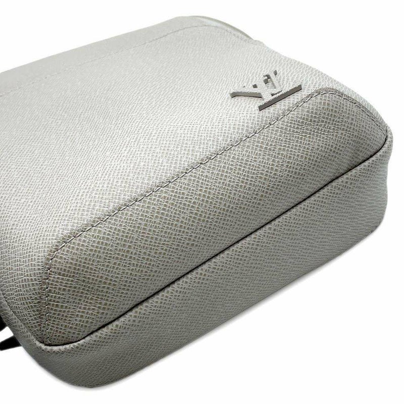 ルイヴィトン ボディバッグ タイガ アヴェニュー・スリングバッグ M30803 LOUIS VUITTON