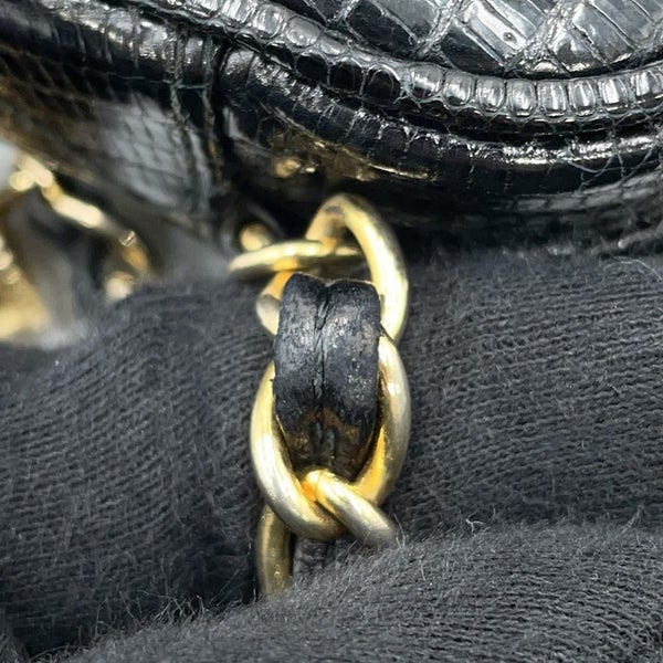 シャネル チェーンショルダーバッグ マトラッセ ココマーク タッセル リザード CHANEL 黒