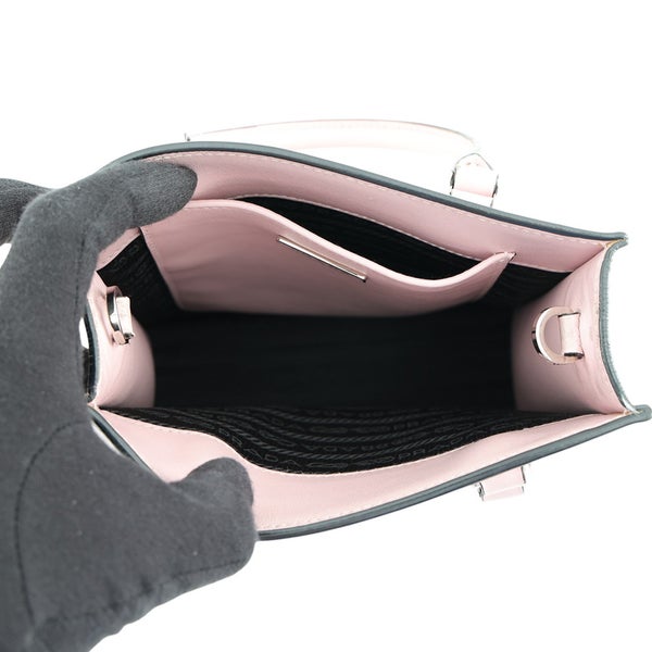 プラダ ハンドバッグ エンボス トライアングルロゴ ミニ レザー 1BA333 PRADA 2way