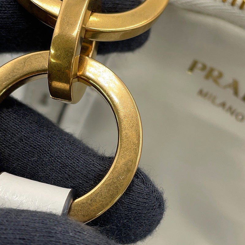 プラダ ハンドバッグ ダングル トップハンドル ミニ レザー 1BB137 PRADA 白