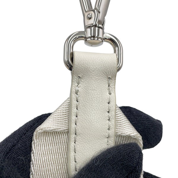 プラダ ショルダーバッグ Re-Edition 2005 ウール カシミヤ 1BH204 PRADA 2wayバッグ 白
