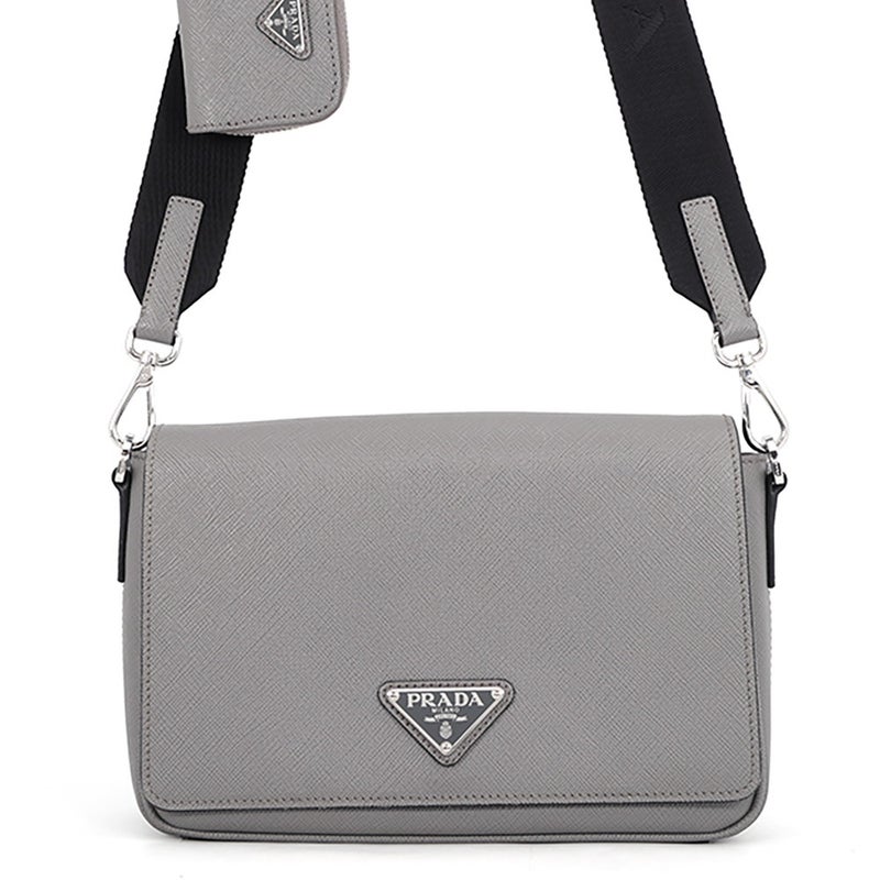 プラダ ショルダーバッグ トライアングルロゴ サフィアーノレザー 2VD059 PRADA