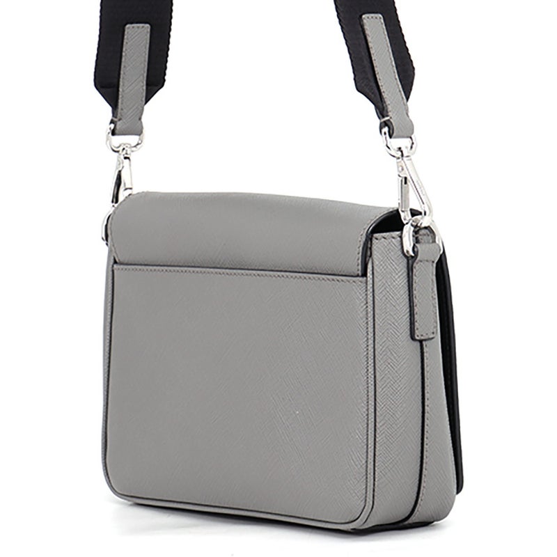 プラダ ショルダーバッグ トライアングルロゴ サフィアーノレザー 2VD059 PRADA