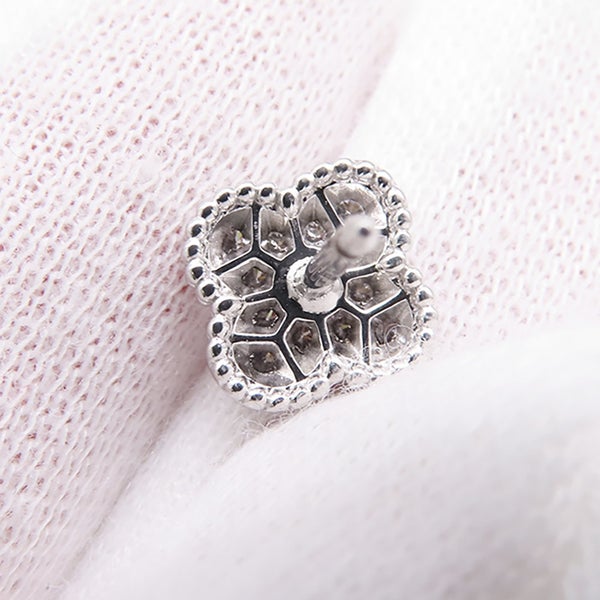ヴァンクリーフ&アーペル ピアス スウィート アルハンブラ ダイヤモンド 24P 計0.16ct K18WGホワイトゴールド VCARO85500