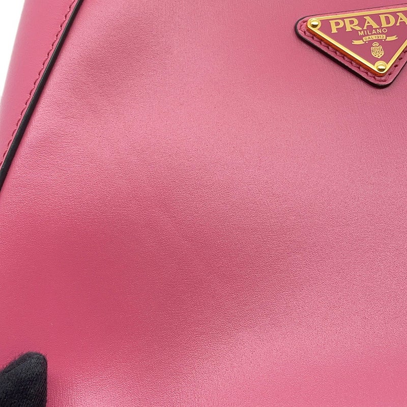 プラダ ショルダーバッグ トライアングルロゴ クレオ ブラッシュドカーフスキン 1BC499 PRADA バッグ ワンショルダーバッグ
