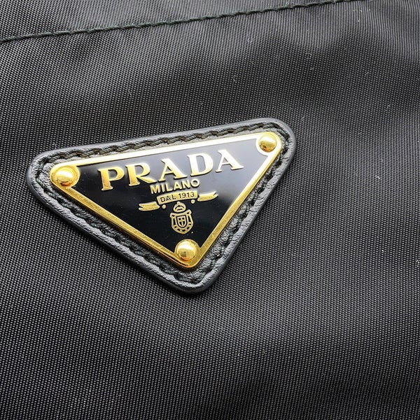 プラダ ハンドバッグ トライアングルロゴ マリナー スモールバケットバッグ ナイロン 1BE082 PRADA ショルダーバッグ 黒