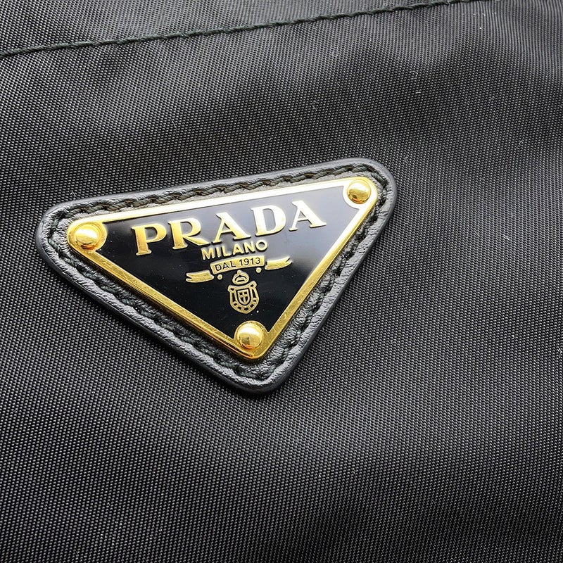 プラダ ハンドバッグ トライアングルロゴ マリナー スモールバケットバッグ ナイロン 1BE082 PRADA ショルダーバッグ 黒