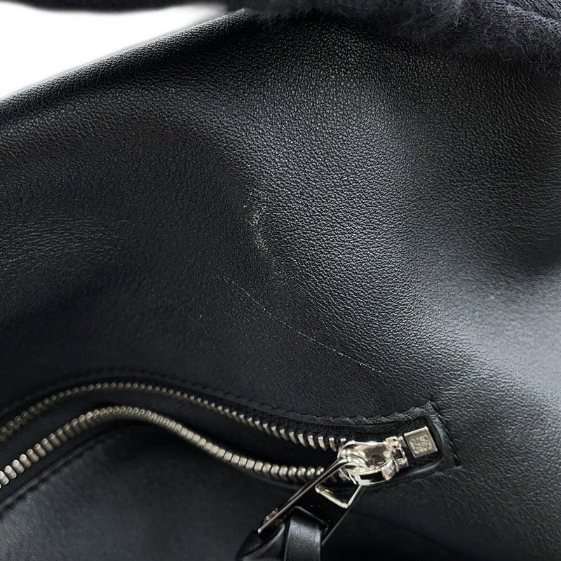 ロエベ リュック コンバーチブル レザー B777W36X03 LOEWE バックパック バッグ 黒