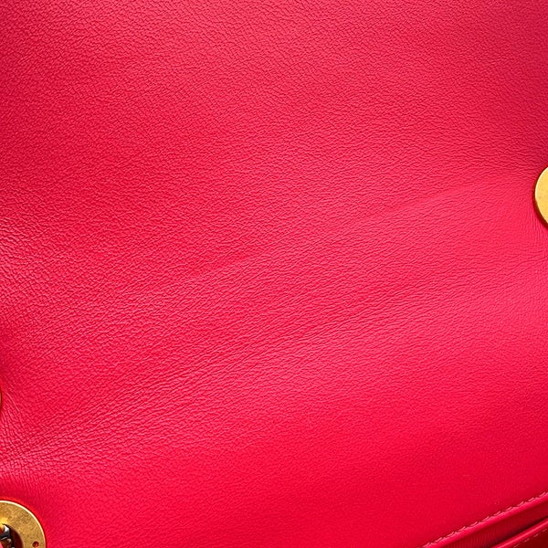 シャネル チェーンショルダーバッグ ミニフラップ マトラッセ ココマーク シャネル19 レザー CHANEL