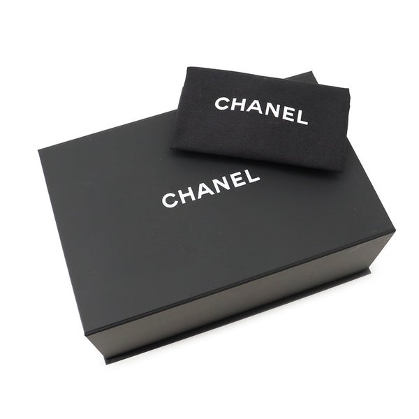 シャネル チェーンショルダーバッグ ミニフラップ マトラッセ ココマーク シャネル19 レザー CHANEL