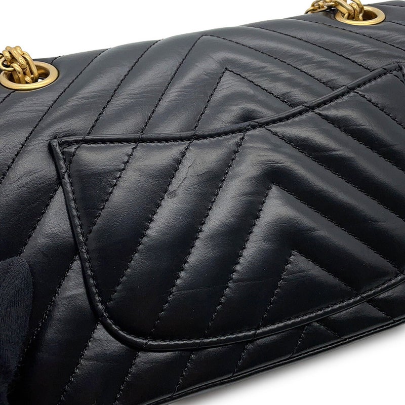 シャネル チェーンショルダーバッグ Vステッチ シェブロン 2.55 ミニ エイジドカーフレザー AS0874 CHANEL 黒