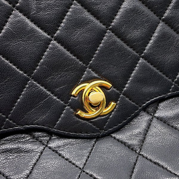 シャネル チェーンショルダーバッグ マトラッセ25 ココマーク ラムスキン CHANEL バッグ 黒