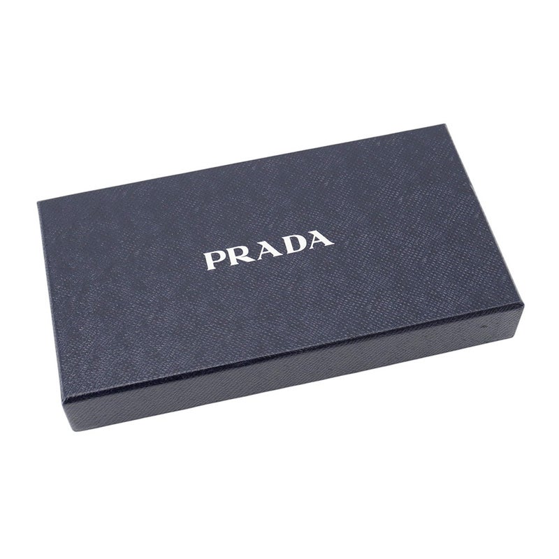 プラダ 長財布 エンボスロゴ ラウンドファスナー  サフィアーノ 2ML317 PRADA 財布 黒
