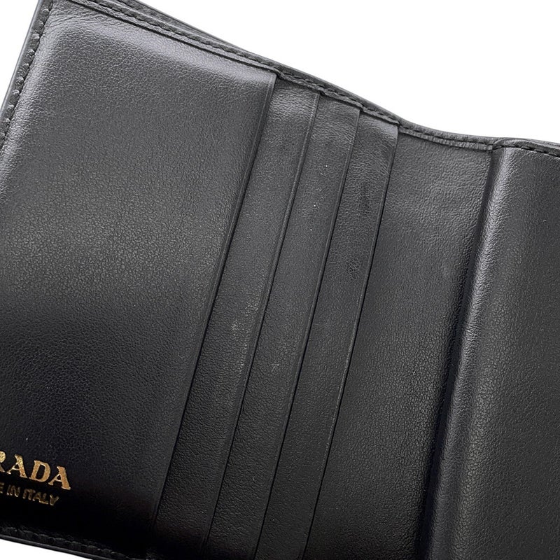 プラダ 二つ折り財布 トライアングルロゴ サフィアーノ 1MV204 PRADA 財布 黒