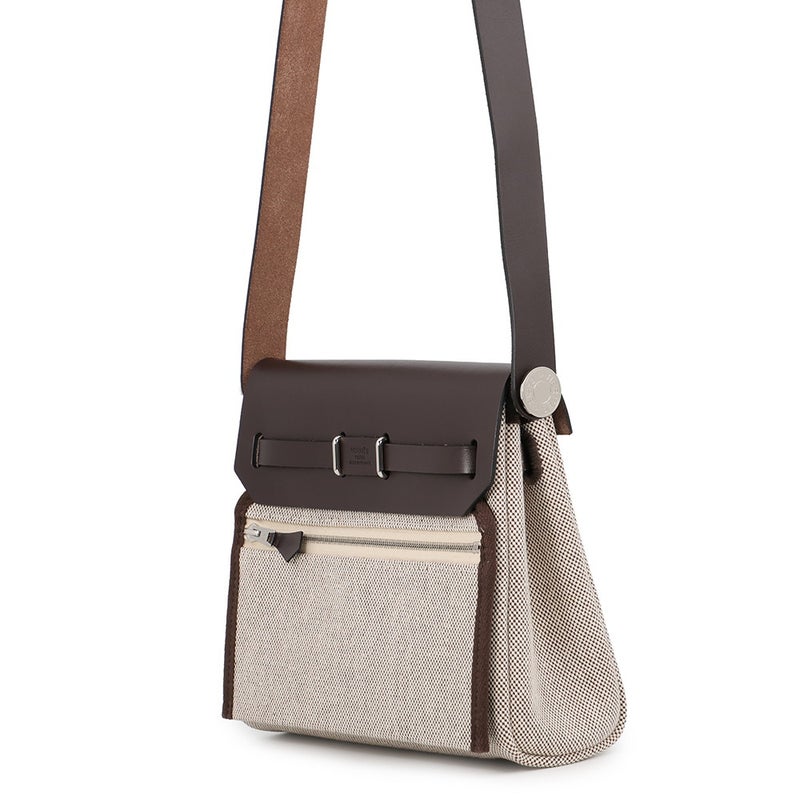 エルメス ショルダーバッグ エールバッグジップ ミニ エクリュ/エベンヌ/シルバー金具 トワルアッシュ/ヴァッシュハンター G刻印 HERMES