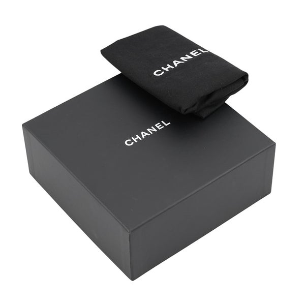 シャネル AirPods Proケース デカココ ラインストーン フェイクパール B21A AB6425 CHANEL イヤホンケース 黒