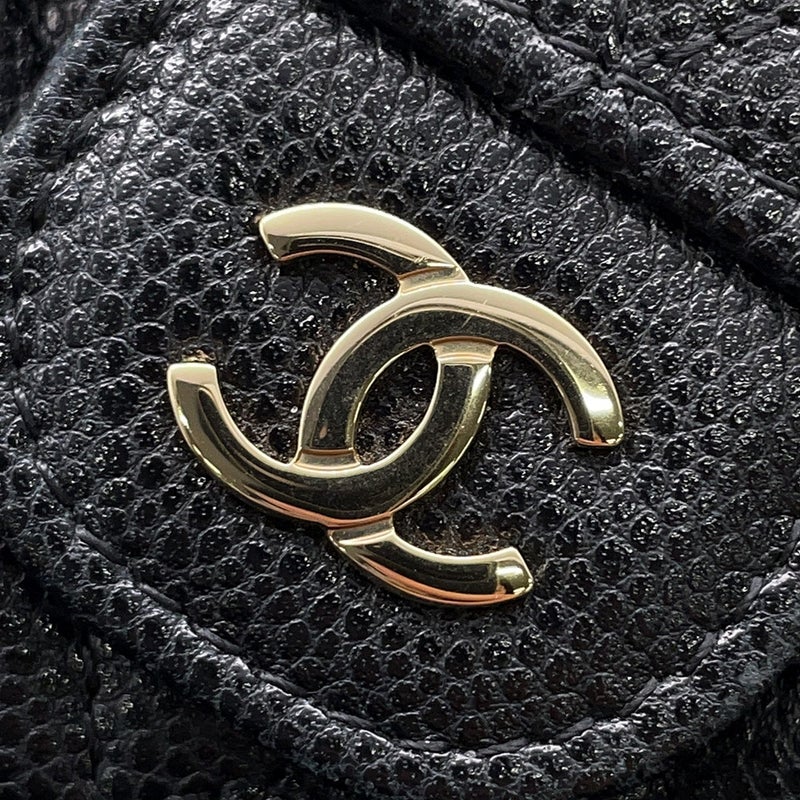 シャネル 三つ折り財布 マトラッセ ココマーク クラシック スモール フラップ ウォレット キャビアスキン AP0230 CHANEL 財布 黒
