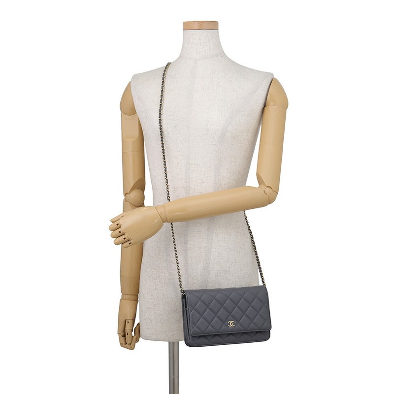 シャネル チェーンウォレット クラシック マトラッセ ココマークキャビアスキン AP0250 CHANEL 財布