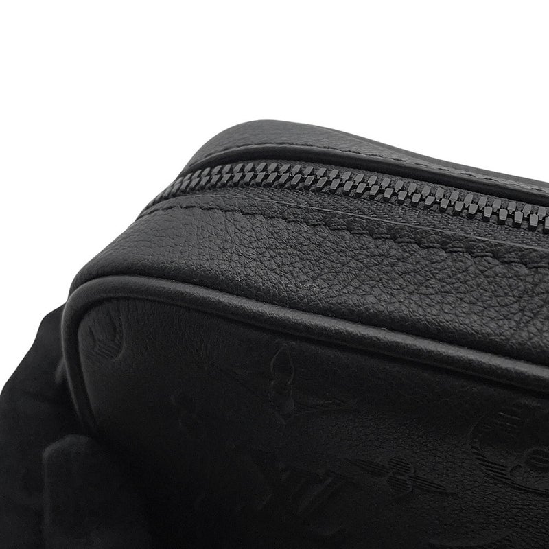 ルイヴィトン ショルダーバッグ モノグラム・シャドウ トリオ・メッセンジャー M26713 LOUIS VUITTON ブラック 黒