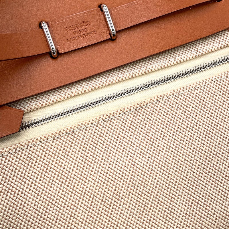 エルメス ショルダーバッグ エールバッグジップ ミニ エクリュ/ゴールド/シルバー金具 トワルアッシュ/ヴァッシュハンター K刻印 HERMES