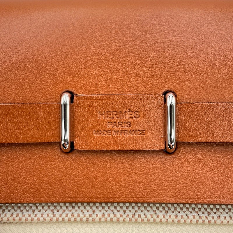 エルメス ショルダーバッグ エールバッグジップ ミニ エクリュ/ゴールド/シルバー金具 トワルアッシュ/ヴァッシュハンター K刻印 HERMES