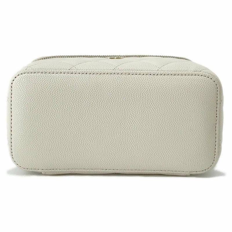シャネル チェーンショルダーバッグ バニティケース ココマーク マトラッセ キャビアスキン AP1341 CHANEL 白