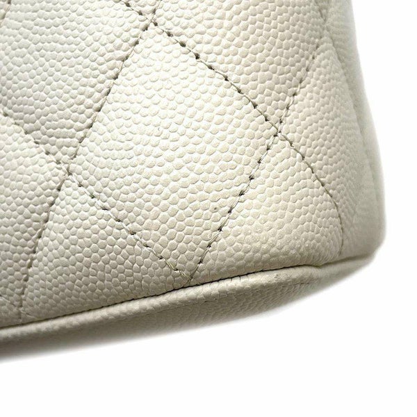 シャネル チェーンショルダーバッグ バニティケース ココマーク マトラッセ キャビアスキン AP1341 CHANEL 白