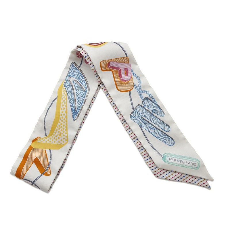 エルメス スカーフ ツイリー シュヴァロスコープ ネオン ポワンティエ 刺繍 シルク HERMES 2023春夏