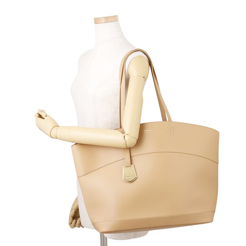 サルヴァトーレ・フェラガモ トートバッグ チャーミング トートXL カーフレザー 216999 Ferragamo