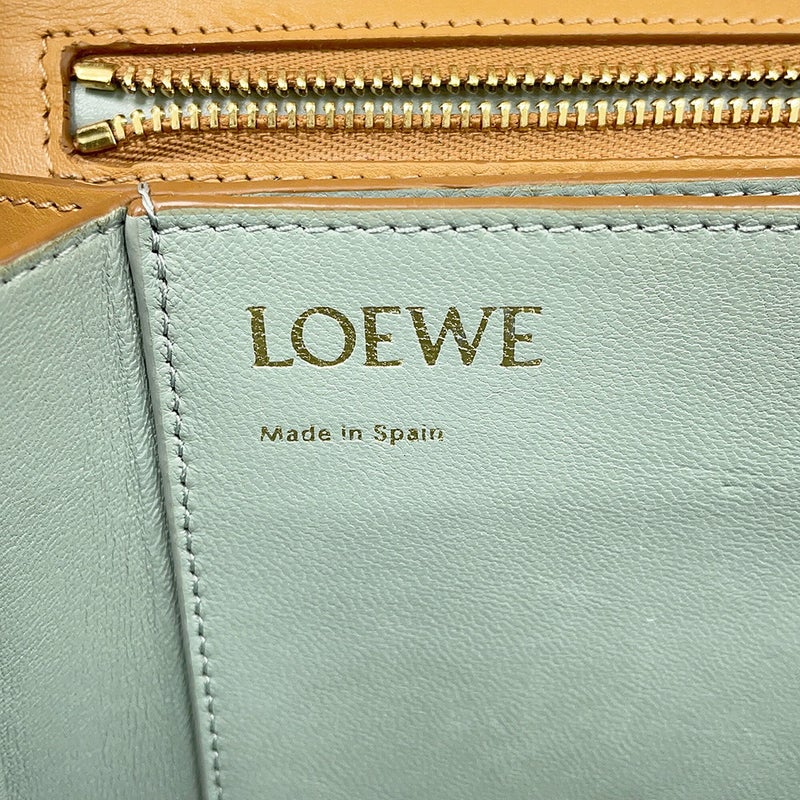 ロエベ ショルダーバッグ ゴヤ ミディアム シルクカーフスキン A896N01X03 LOEWE