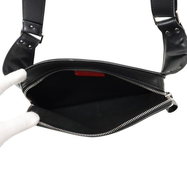 ヴァレンティノ・ガラヴァーニ ボディバッグ VLTNロゴ レザー VY2B0A10WJW VALENTINO ベルトバッグ 黒